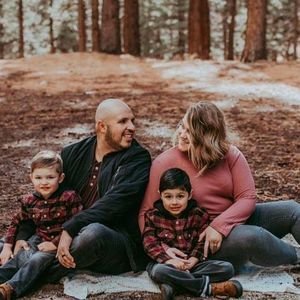 Meet your Posher, Lacee